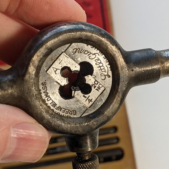 Greenfield Tap & Die Tool Set A-1 Little Giant Screw Plate Wood Box - INCOMPLETE - Picture 12 of 15